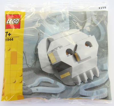 LEGO Skull 11944 – Retired & Sealed