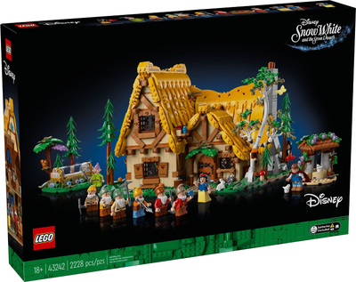 LEGO Snow White and the Seven Dwarfs' Cottage 43242 – Sealed UK Stock