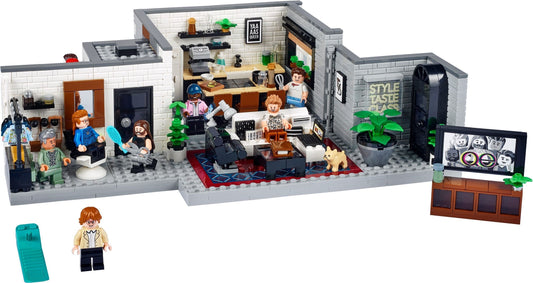 LEGO Creator Expert Queer Eye: The Fab 5 Loft 10291 sealed box art