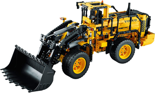 LEGO Remote-Controlled Volvo L350F Wheel Loader 42030 vs Volvo Concept Wheel Loader ZEUX 42081: Which to Buy Sealed in the UK sealed box art