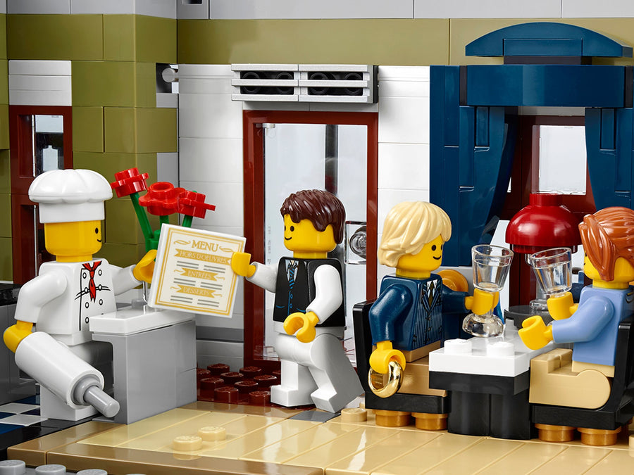 LEGO Parisian Restaurant 10243 – Retired & Sealed