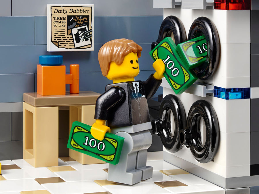 LEGO Brick Bank 10251 – Retired & Sealed