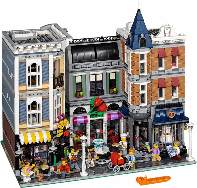 LEGO Assembly Square 10255 – Retired & Sealed