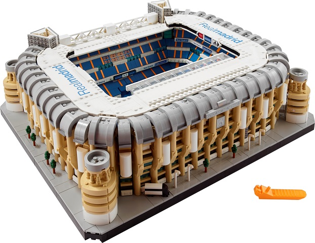 LEGO Real Madrid - Santiago Bernabéu Stadium 10299 – Retired & Sealed