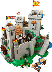 LEGO 10305 Icons - Lion Knights' Castle (10305) sealed box view 2