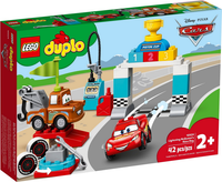 LEGO 10924 Lightning McQueen's Race Day 10924 sealed box front