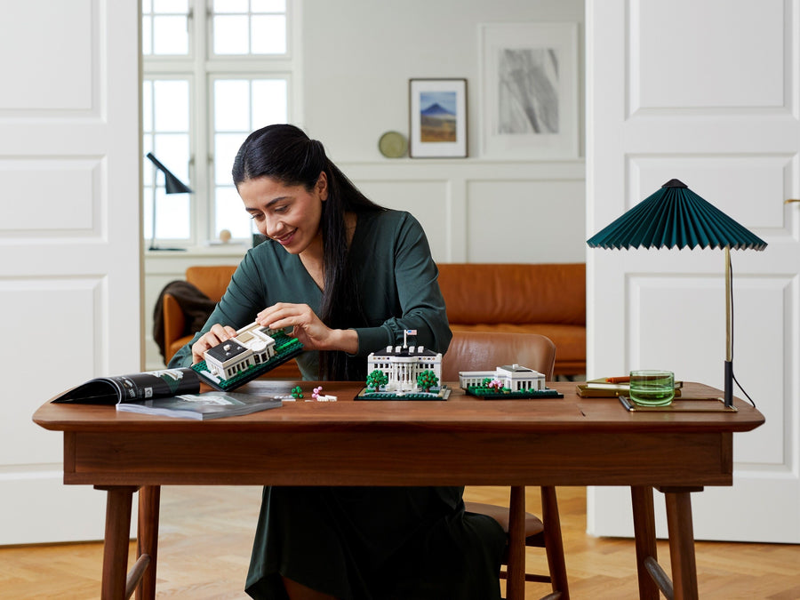 LEGO The White House 21054 – Retired & Sealed