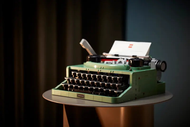 LEGO Ideas Typewriter 21327 – Retired & Sealed