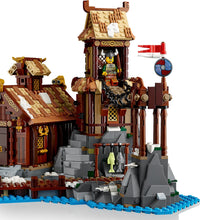 LEGO 21343 Viking Village 21343 sealed box view 4