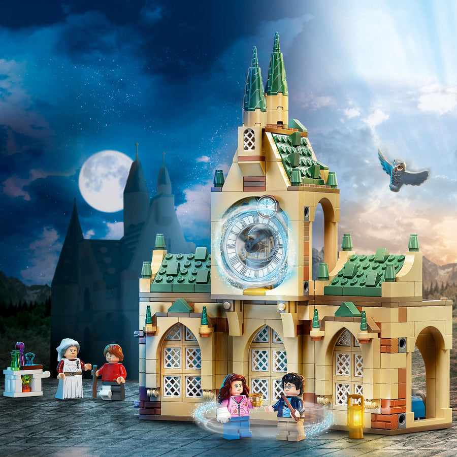 LEGO Harry Potter Hogwarts Hospital Wing Castle Toy 76398 – Retired & Sealed