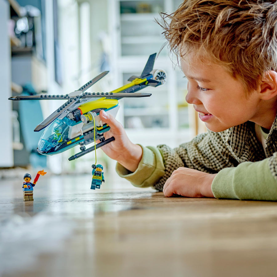 LEGO City Emergency Rescue Helicopter Toy for 6 Plus 60405 – Retired & Sealed