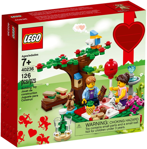 LEGO Romantic Valentine Picnic 40236 – Retired & Sealed