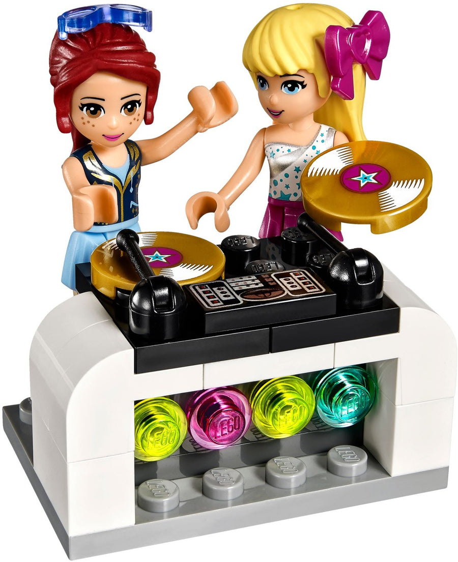 LEGO Pop Star Tour Bus 41106 – Retired & Sealed