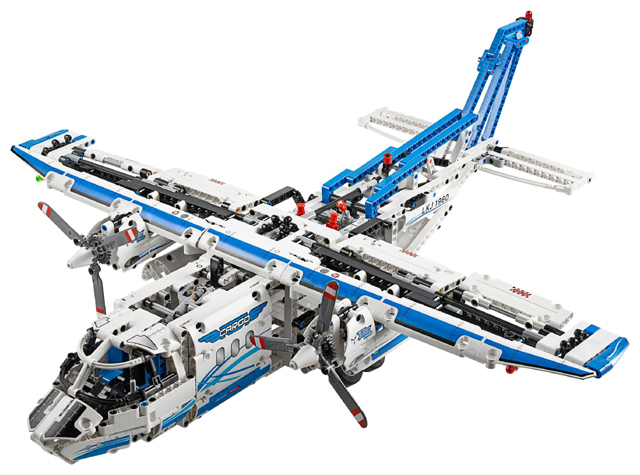 LEGO Cargo Plane 42025 – Retired & Sealed