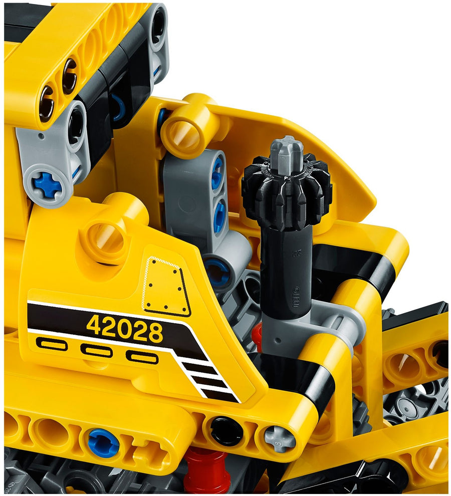 LEGO Bulldozer 42028 – Retired & Sealed