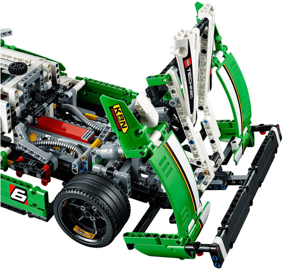 LEGO 24 Hours Race Car 42039 – Retired & Sealed