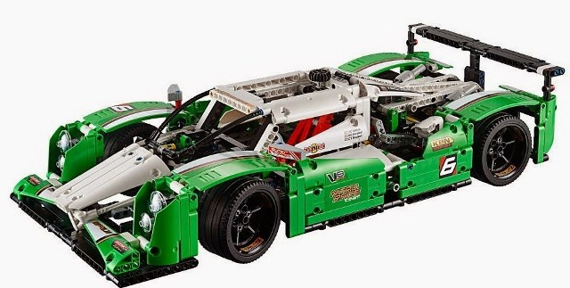 LEGO 24 Hours Race Car 42039 – Retired & Sealed