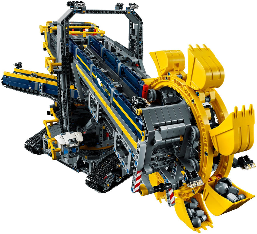 LEGO Bucket Wheel Excavator 42055 – Retired & Sealed