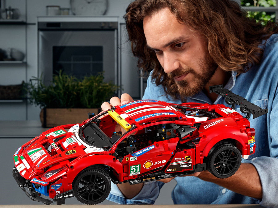LEGO Ferrari 488 GTE 'AF Corse #51' 42125 – Retired & Sealed