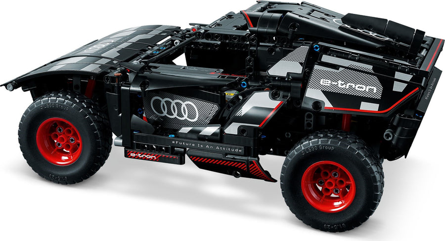 LEGO Audi RS Q e-tron 42160 – Sealed UK Stock