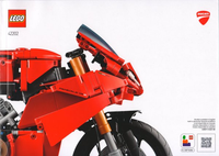 LEGO 42202 Ducati Panigale V4 S Motorcycle 42202 sealed box view 3