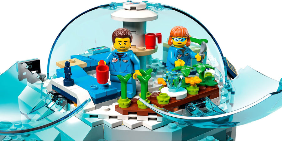 LEGO Lunar Research Base 60350 – Retired & Sealed