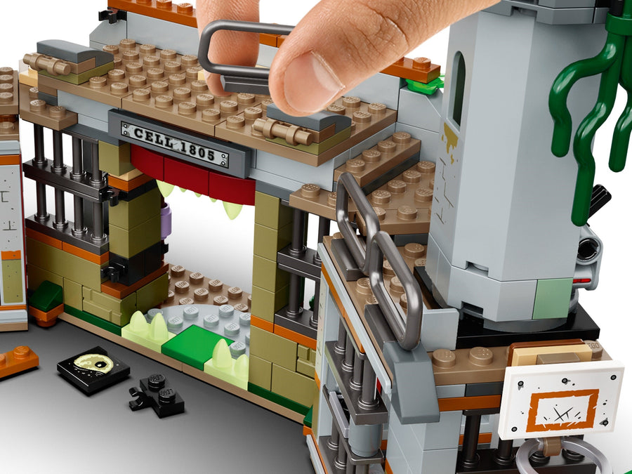 LEGO Newbury Abandoned Prison 70435 – Retired & Sealed