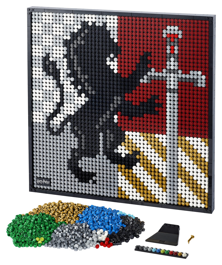 LEGO Harry Potter Hogwarts Crests 31201 – Retired & Sealed
