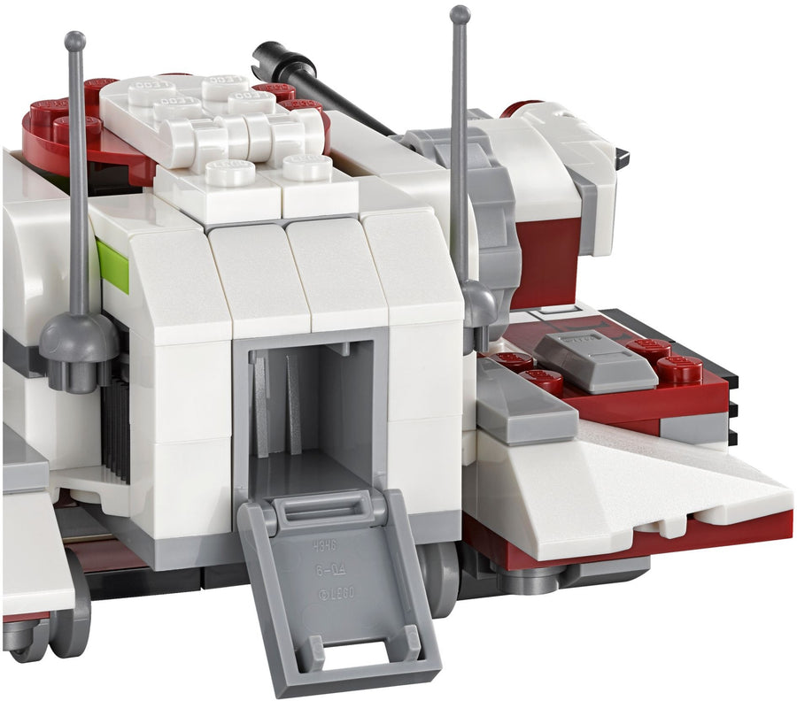LEGO Republic Fighter Tank 75182 – Retired & Sealed
