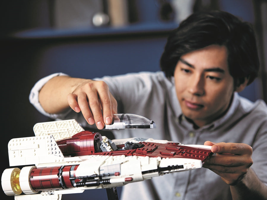 LEGO A-Wing Starfighter 75275 – Retired & Sealed