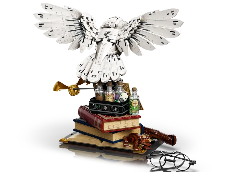 LEGO Harry Potter Hogwarts Icons 76391 – Retired & Sealed
