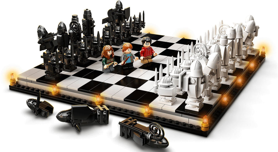 LEGO Hogwarts Wizard's Chess 76392 – Retired & Sealed