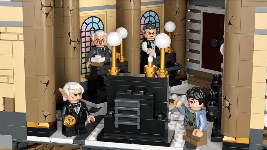 LEGO Gringotts Wizarding Bank 76417 – Sealed UK Stock