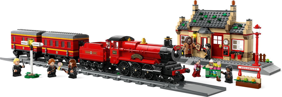 LEGO Hogwarts Express & Hogsmeade Station 76423 – Retired & Sealed