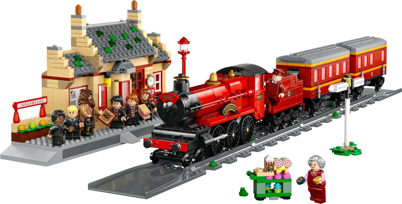 LEGO Hogwarts Express & Hogsmeade Station 76423 – Retired & Sealed