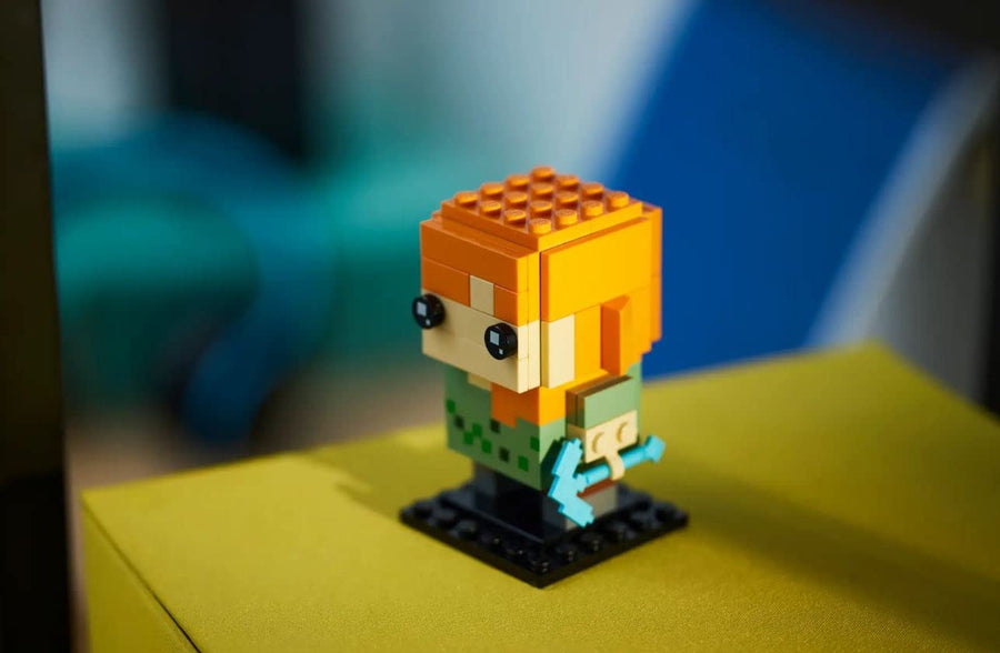 LEGO BrickHeadz Minecraft Alex With Diamond Pickaxe 40624 – Retired & Sealed