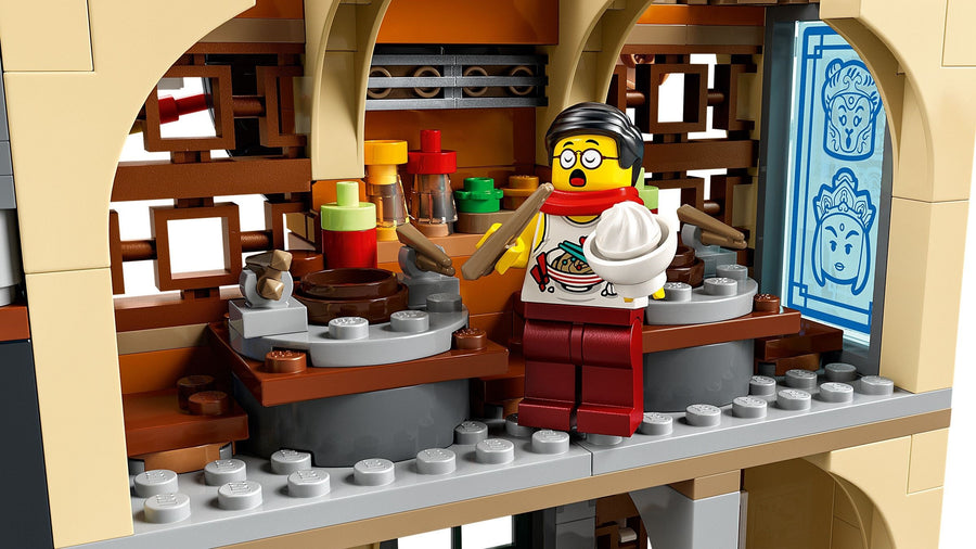 LEGO The City of Lanterns 80036 – Retired & Sealed