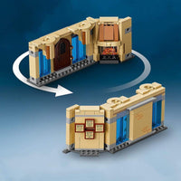 LEGO 75966 Harry Potter Hogwarts Room of Requirement 75966 sealed box view 4