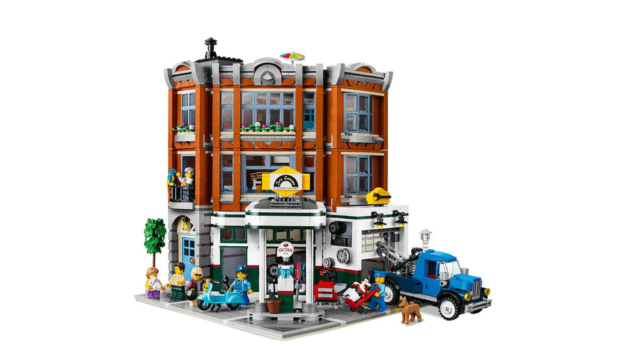 LEGO Creator Expert Corner Garage 10264 – Retired & Sealed