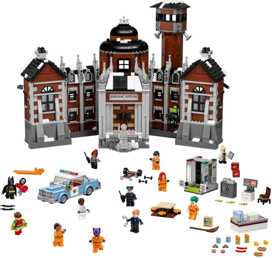 LEGO The Batman Movie, , Arkham Asylum 70912 – Retired & Sealed