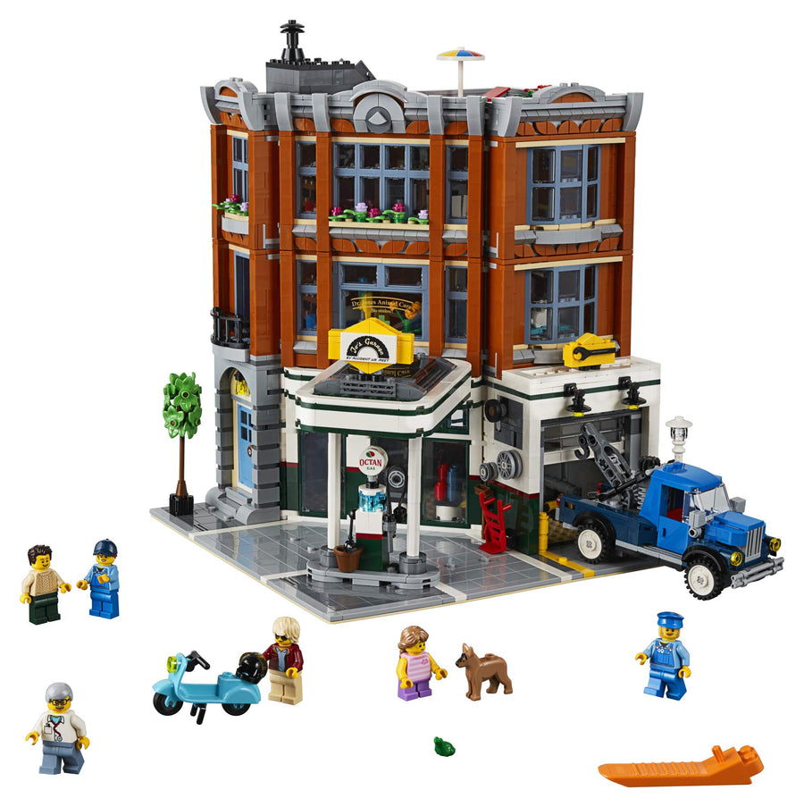 LEGO Creator Expert Corner Garage 10264 – Retired & Sealed