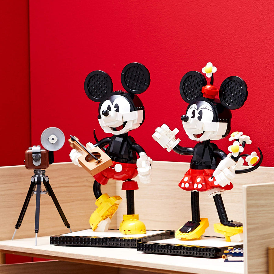 LEGO Disney Mickey & Minnie Mouse Buildable Characters 43179 – Retired & Sealed