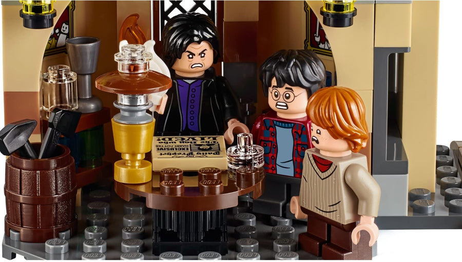 LEGO Harry Potter Hogwarts Whomping Willow™ 75953 – Retired & Sealed