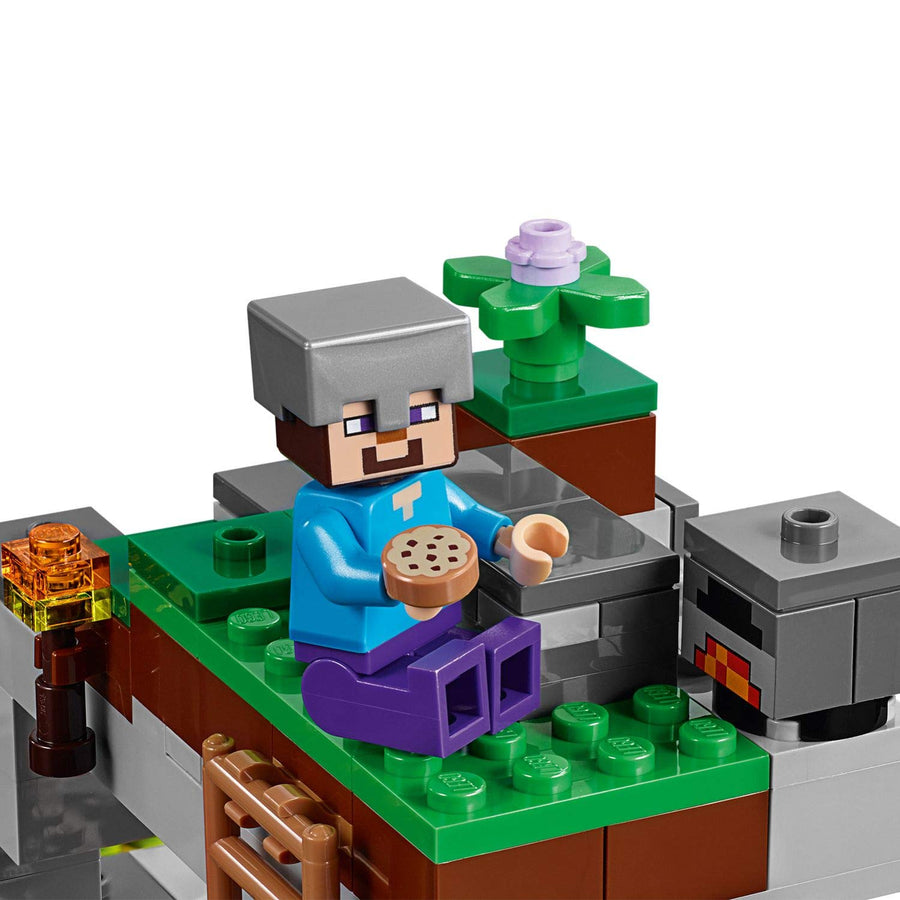 LEGO Minecraft Zombiehöhle Beliebtes, Kinder 21141 – Retired & Sealed