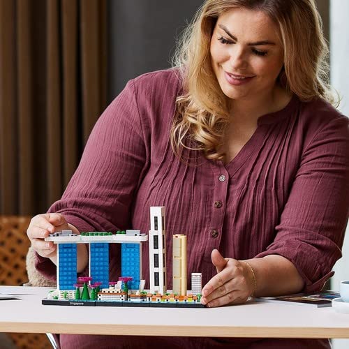 LEGO Architecture – Singapore (21057)