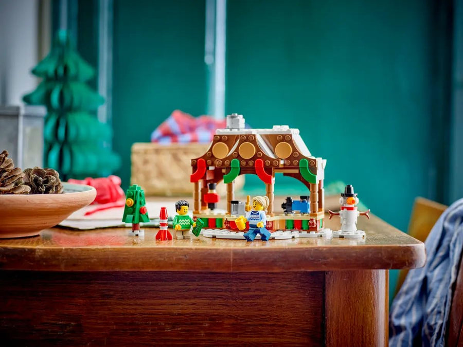 LEGO Winter Market Stall GWP 40602 – Retired & Sealed