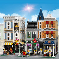 LEGO 10255 Creator Expert Assembly Square - Modular Building 10255 sealed box view 4