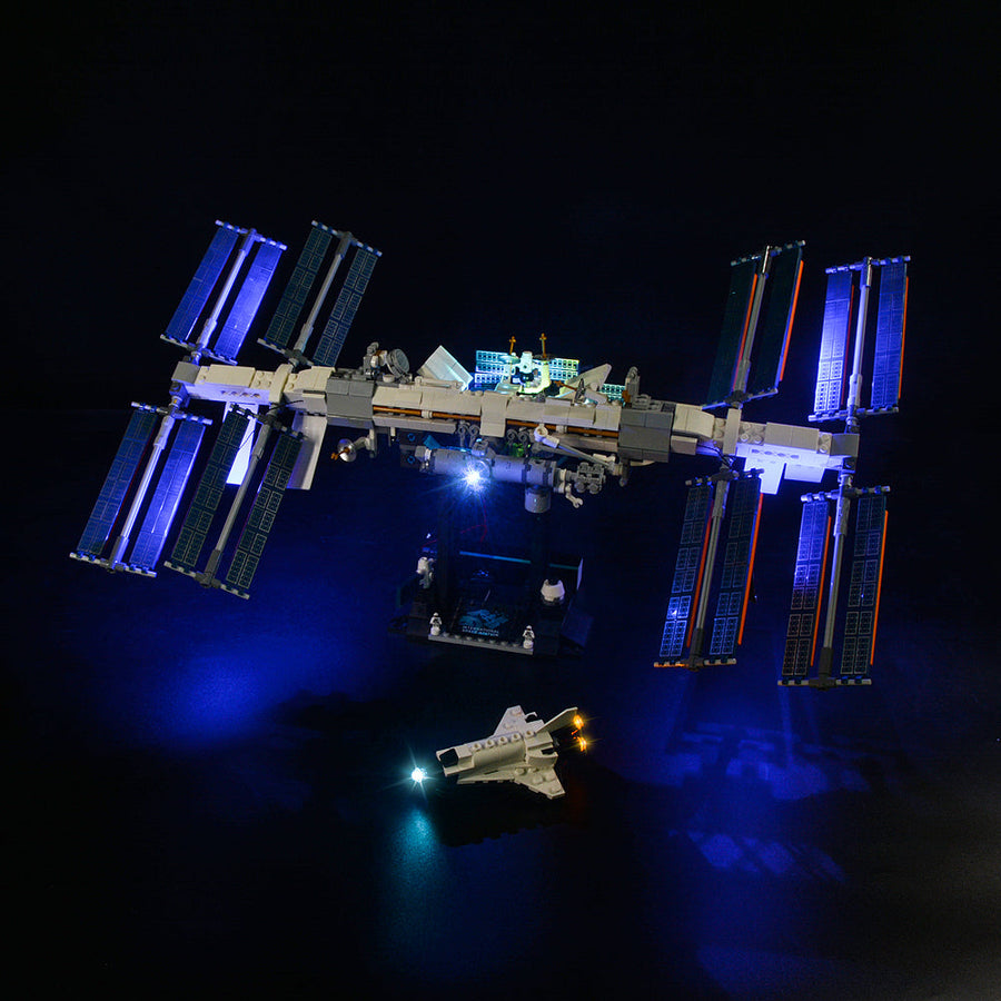 Lighting Kit for International Space Station 21321