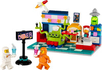 LEGO 40687 Alien Space Diner 40687 sealed box view 2